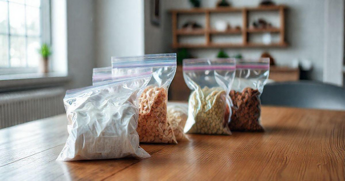 Saco de Plástico Ziplock Personalizado: Versatilidade e Praticidade