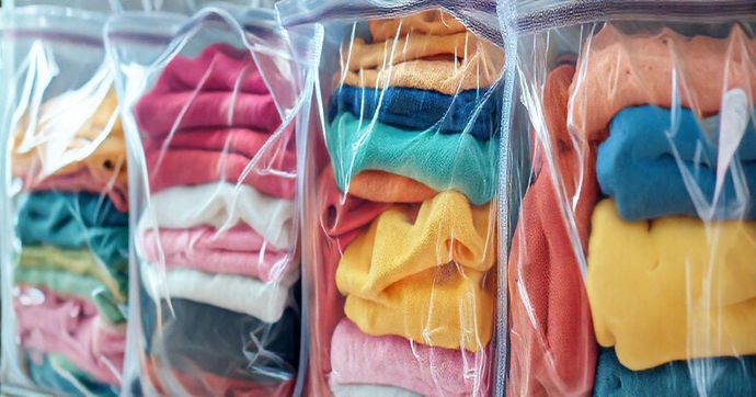 Saco Plástico Zip para Roupas: Organize com Estilo