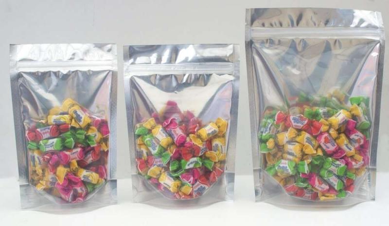 Saquinho plástico zip lock é a solução ideal para organização e conservação de alimentos e objetos